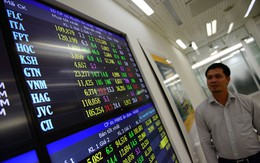 VN-Index hồi phục nhẹ sau phiên giảm điểm thê thảm