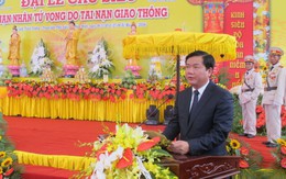 Bộ trưởng Thăng dự lễ cầu siêu nạn nhân tai nạn giao thông