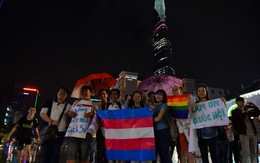 Sau "Cảm ơn Quốc hội", người đồng tính sẽ làm gì?