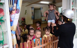​Doanh nghiệp phải hỗ trợ công nhân nữ nuôi con