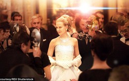 Nicole Kidman hóa thân thành công nương Grace Kelly trên thảm đỏ