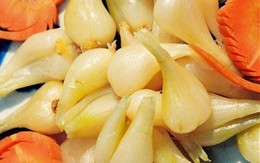 Thèm hũ mắm kiệu của mẹ