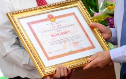 Cà Mau dừng đề nghị Bộ Nội vụ khen thưởng do “họp ảo”