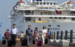 Xem xét tạm đình chỉ 4 công ty đưa khách sang đảo Jeju