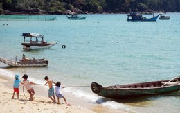Đi... trốn Tết