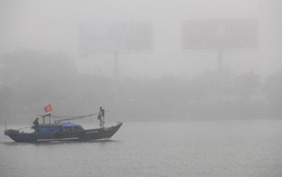 Mây mù bất thường bao phủ Đà Nẵng