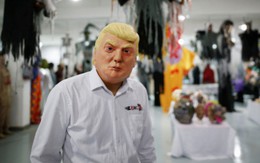 ​Bà Clinton gọi Donald Trump là “con buôn dối trá”