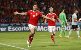 Robson Kanu - người hùng... thất nghiệp