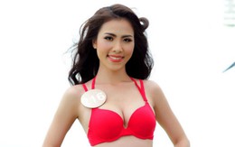 Người đẹp phía Nam khoe dáng với bikini