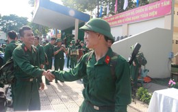 Trưởng thành ngày về