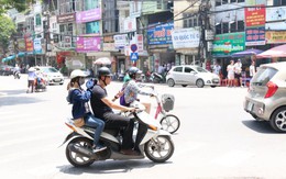 TP.HCM cảnh báo không chơi Pokémon go khi lái xe