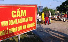 ​Bắt đội phó đô thị nhận tiền bảo kê hàng rong