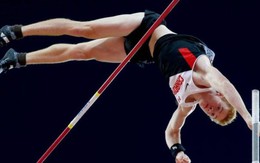Điểm tin tối 7-10: Bị dính doping vì… hôn