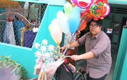​Cõng chữ trên những gánh hàng rong