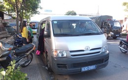 Được mượn xe rước dâu, gia đình trả tiền công an không nhận