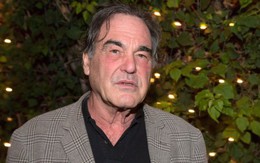 Oliver Stone: khó mà cầu cho ông Trump trở nên điềm đạm