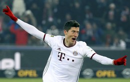 Lewandowski tỏa sáng, Bayern thắng nghẹt thở Freiburg