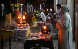 Duy trì lễ nghi, đáp ứng giới trẻ