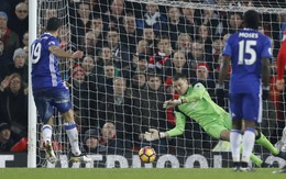 ​Costa đá hỏng penalty, Chelsea không thắng được Liverpool