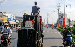 Karaoke tra tấn láng giềng, chính quyền than 'rất khó'...