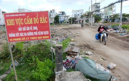 Rác ngoài đường, không phải chuyện của tôi