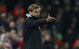 Wenger và Klopp cùng ngồi trên lửa