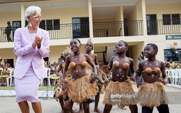 Christine Lagarde: 'hình mẫu' phấn đấu của phụ nữ và em gái