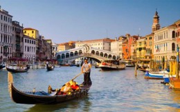 Cảnh sát Venice phá âm mưu khủng bố, bắt 3 người