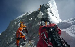 Đỉnh Everest mất đi một chặng thử thách