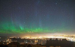 'Vũ điệu cực quang' lộng lẫy đêm New Zealand