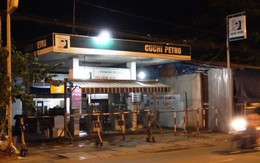 Nhân viên cây xăng đâm chết khách đổ xăng