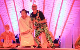 Chuyện của dòng sông đỏ - thêm cuộc chơi 'tới bến' của ông Tùng
