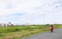 Trường lập 5 năm vẫn là... khu đất trống