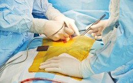 Ý: thực hiện ca cấy ghép thực quản nhân tạo đầu tiên trên thế giới