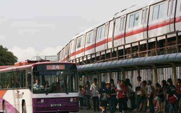 Ở nước ngoài, người dân đi xe buýt được hỗ trợ gì?