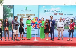 ​Khách hàng “phải lòng” Park Riverside Premium trong lễ khai trương nhà mẫu