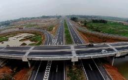 ​Cuộc chiến đón đầu hạ tầng khu Nam Sài Gòn