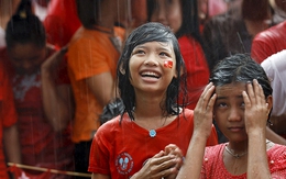 Sắc màu ở Yangon