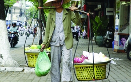 Quang gánh “nhà quê” giữa phố