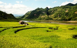 Huyền thoạitrên nhánh sông cụt