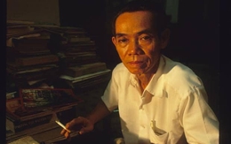 ​Muộn
