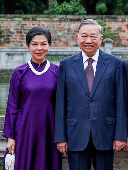 Phu nhân Ngô Phương Ly quảng bá áo dài Việt qua các hoạt động ngoại giao