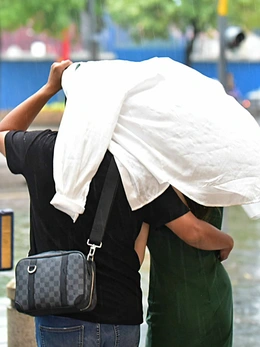 Trầm cảm sau sinh: Khi người vợ trẻ cần được lắng nghe