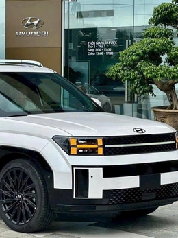 Hyundai Santa Fe hybrid sắp ra mắt Việt Nam: Giá tạm tính hơn 1,3 tỉ đồng, ăn xăng ít hơn cả Accent