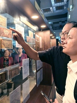 Lần đầu trưng bày quy mô lớn bộ sưu tập tiền Việt Nam