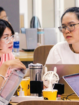 Vì sao sinh viên ngày càng khó tốt nghiệp đúng hạn?