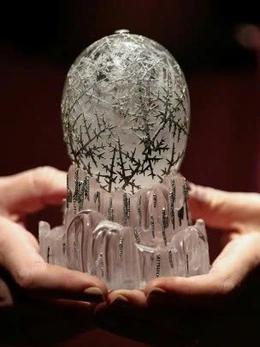 Trứng Phục sinh pha lê với 4.500 viên kim cương quý hiếm bậc nhất thế giới sẽ được đấu giá