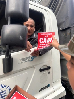 Đồng Nai chống kẹt xe: Cấm xe tải trên 5 tấn vào đường Bùi Hữu Nghĩa trong ngày