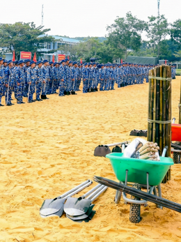 Vùng 4 Hải quân phát động 'Chiến dịch Quang Trung' xây nhà mới cho dân vùng lũ