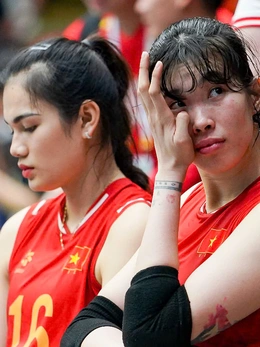 4 cô gái Việt Nam vào top 100 VĐV bóng chuyền xuất sắc nhất năm 2025